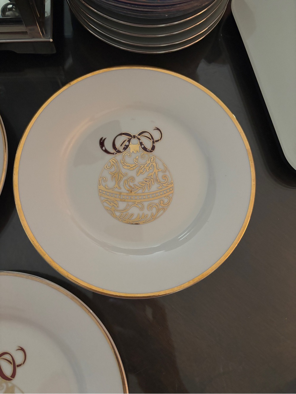 4 Pier 1 White & Gold Holiday Ornament Appetizer/Salad/dessert Plate